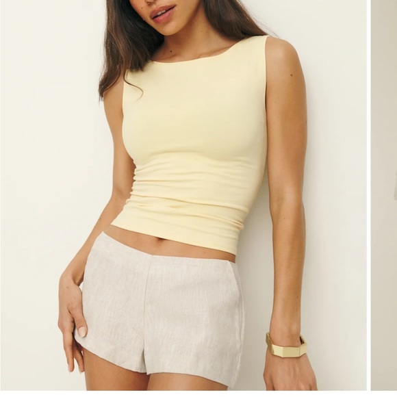 Reformation June Low Rise Linen Short - Picture 3 of 7